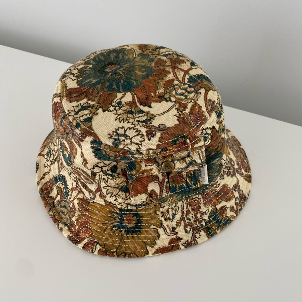 aime leon dore carpenter bucket hat in sun floral - Picture 4 of 7